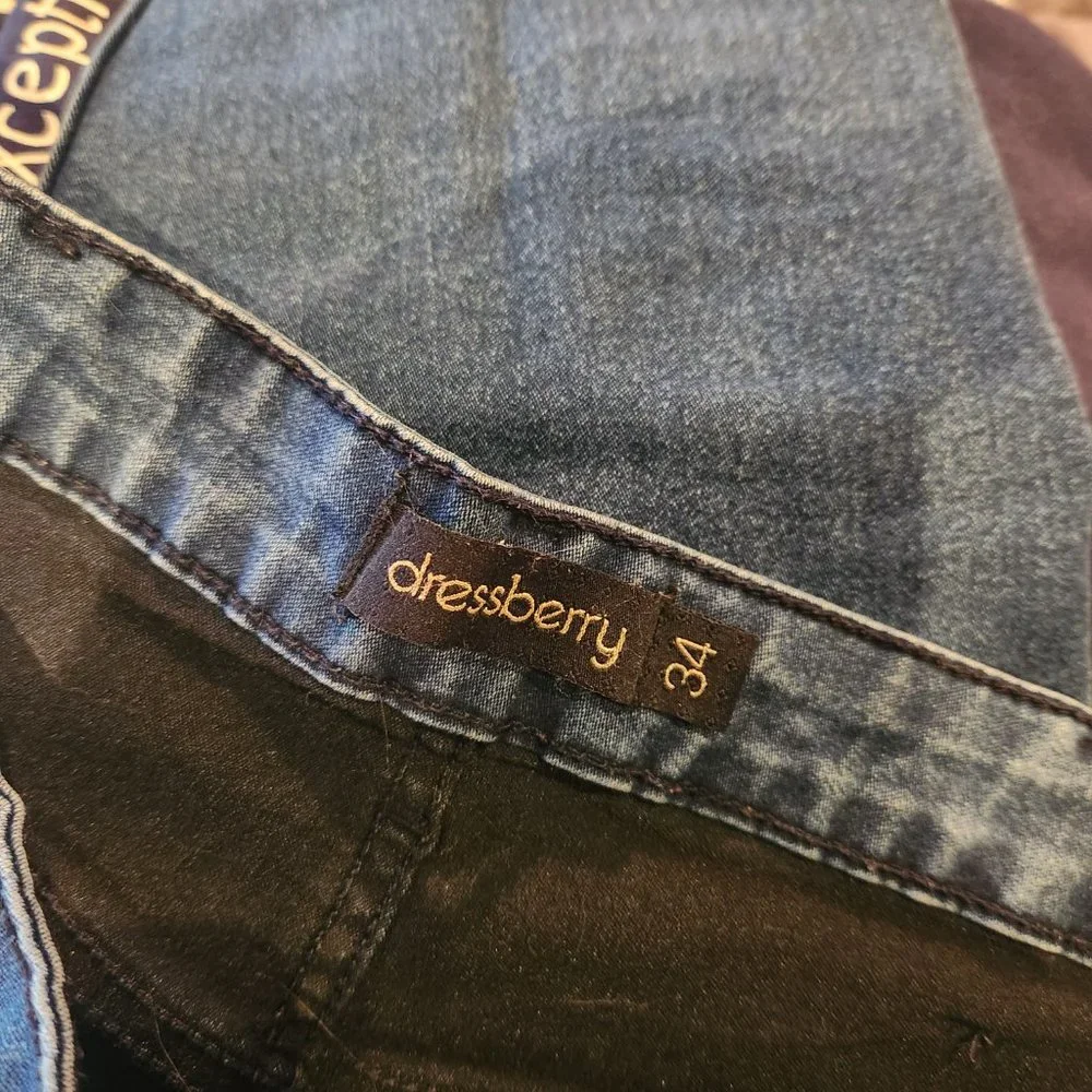 .Dressberry Jeans - Picture 5 of 5